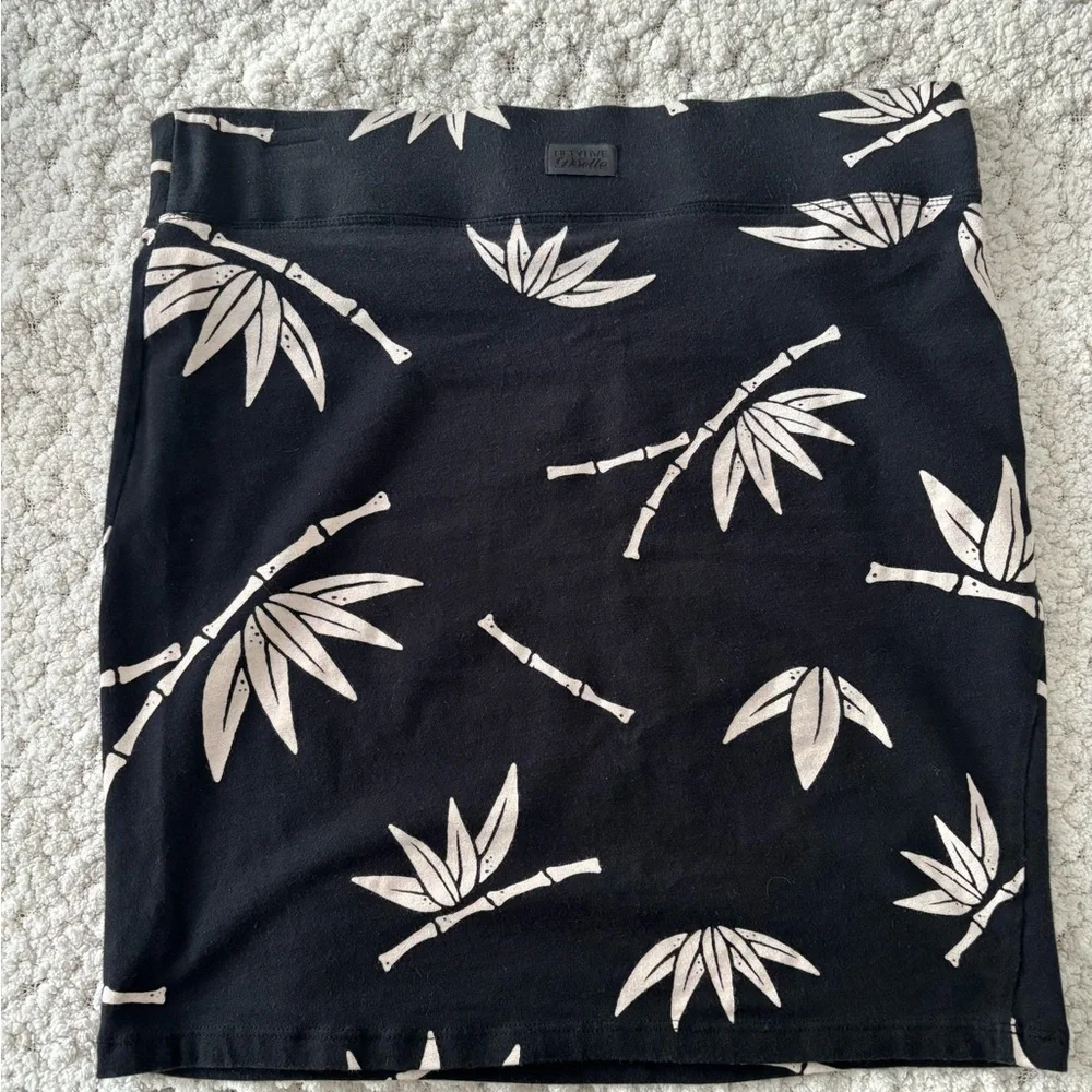 Diesel Bamboo Patterned Mini Skirt - Picture 2 of 4